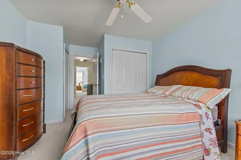1202 Cedarwood Village Morehead City NC 28557