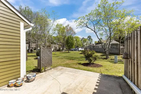 1202 Cedarwood Village Morehead City NC 28557
