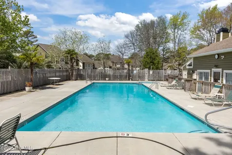 1202 Cedarwood Village Morehead City NC 28557