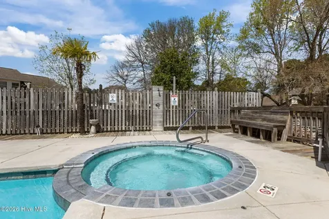 1202 Cedarwood Village Morehead City NC 28557