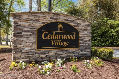 1202 Cedarwood Village Morehead City NC 28557