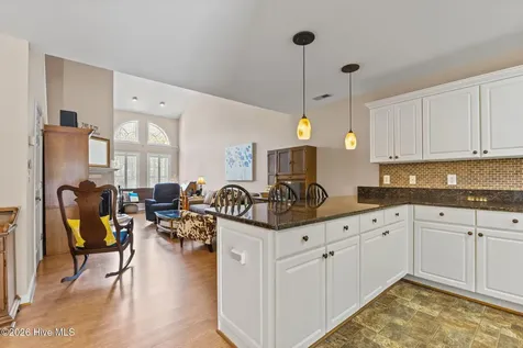 1202 Cedarwood Village Morehead City NC 28557