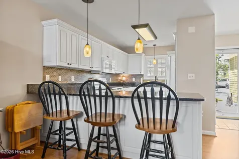 1202 Cedarwood Village Morehead City NC 28557