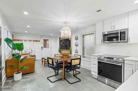 305 Sumter Avenue Carolina Beach NC 28428