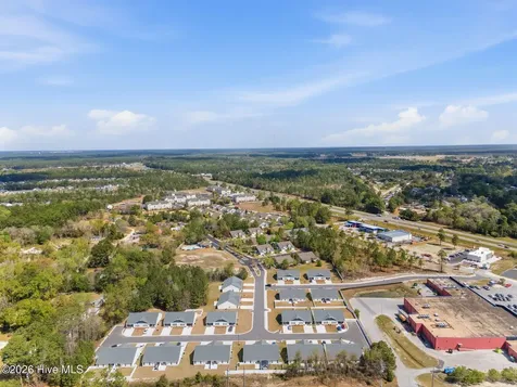 700 Discovery Cove Newport NC 28570
