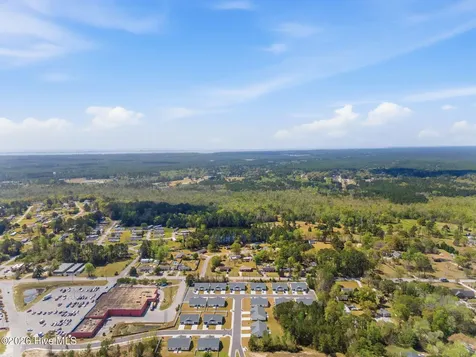 700 Discovery Cove Newport NC 28570