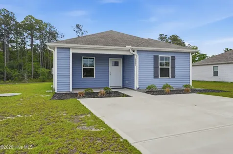 4024 Cypress Forest Way Bolivia NC 28422