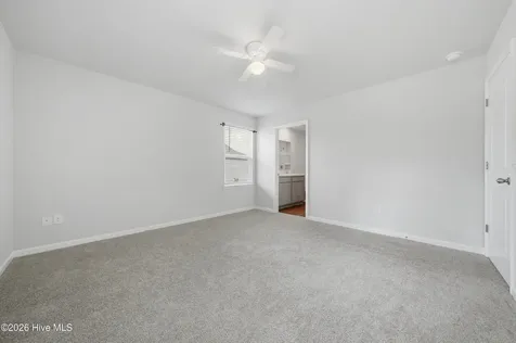 4024 Cypress Forest Way Bolivia NC 28422