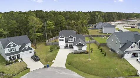 136 Permeta Drive Sneads Ferry NC 28460