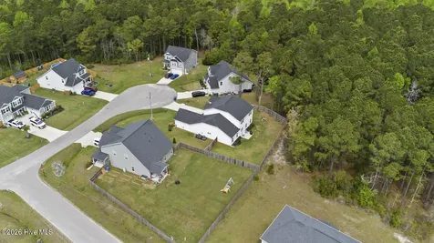 136 Permeta Drive Sneads Ferry NC 28460
