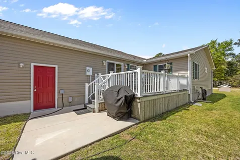 722 Chatham Street Newport NC 28570