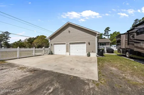 722 Chatham Street Newport NC 28570