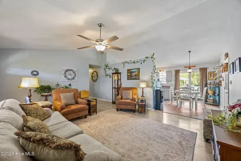 722 Chatham Street Newport NC 28570