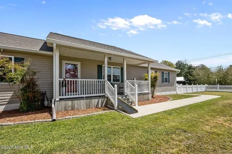 722 Chatham Street Newport NC 28570