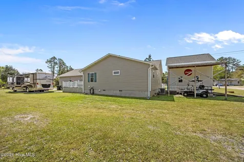 722 Chatham Street Newport NC 28570