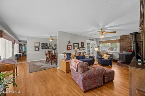 3020 Red Fox Road Trent Woods NC 28562