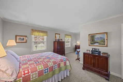 3020 Red Fox Road Trent Woods NC 28562