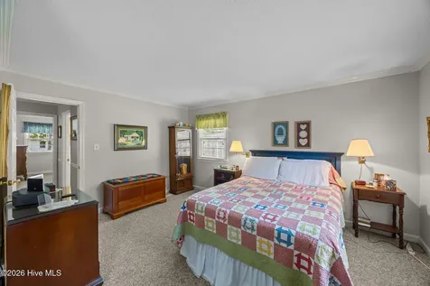 3020 Red Fox Road Trent Woods NC 28562