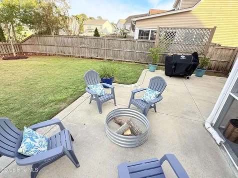 7205 Sanctuary Drive Wilmington NC 28411