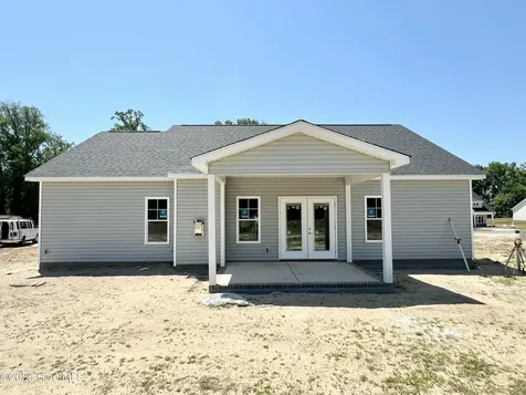 413 Creeks Edge Drive Pikeville NC 27863