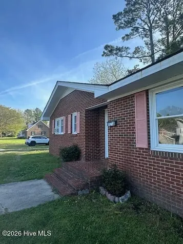 1206 Bias Street Elizabeth City NC 27909