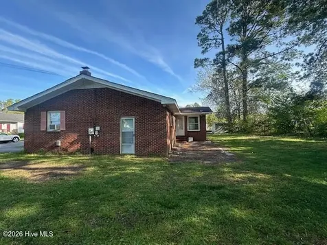 1206 Bias Street Elizabeth City NC 27909