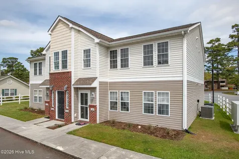 4513 Country Club Road Morehead City NC 28557