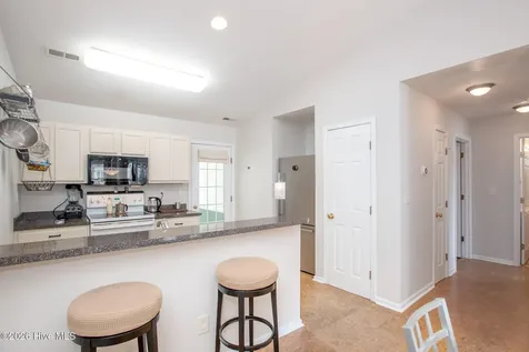 4513 Country Club Road Morehead City NC 28557