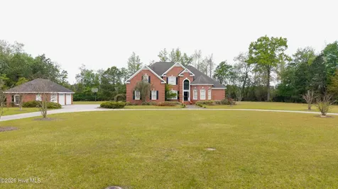 507 N Ingold Avenue Garland NC 28441