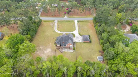 507 N Ingold Avenue Garland NC 28441
