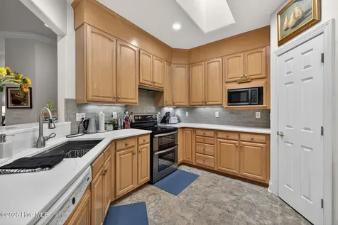 3714 Grantham Court Wilmington NC 28409
