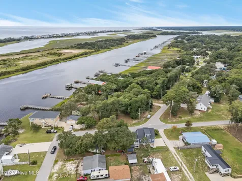 681 Forest Drive SE Bolivia NC 28422