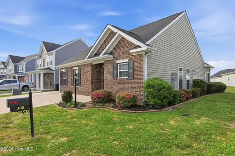 308 Egret Court Elizabeth City NC 27909