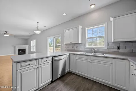 106 Bobwhite Circle Cape Carteret NC 28584