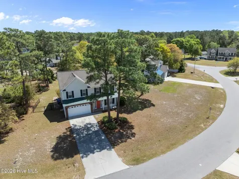 106 Bobwhite Circle Cape Carteret NC 28584