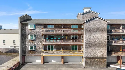 306 Lake Park Boulevard S Carolina Beach NC 28428