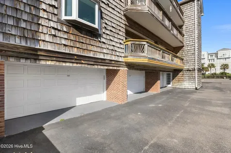 306 Lake Park Boulevard S Carolina Beach NC 28428