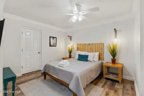306 Lake Park Boulevard S Carolina Beach NC 28428