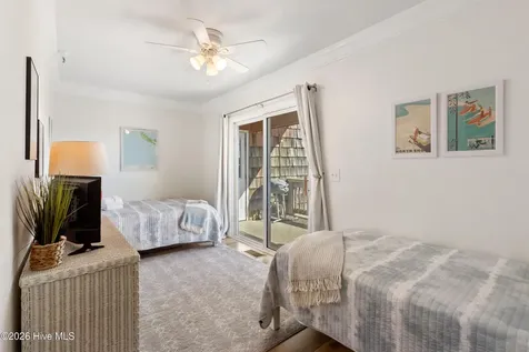306 Lake Park Boulevard S Carolina Beach NC 28428