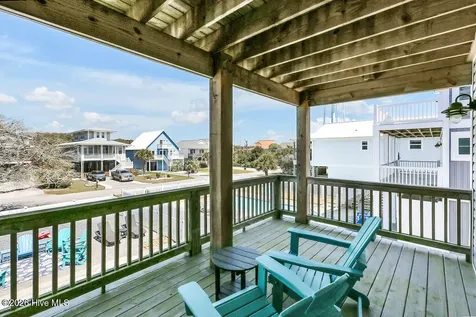 118 W Dolphin Drive Oak Island NC 28465