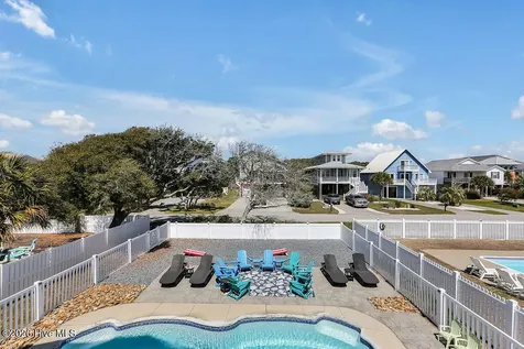 118 W Dolphin Drive Oak Island NC 28465