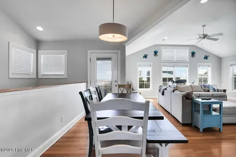 118 W Dolphin Drive Oak Island NC 28465