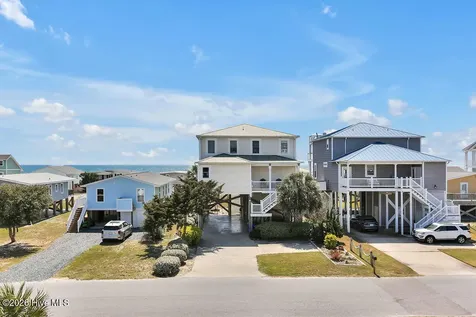 118 W Dolphin Drive Oak Island NC 28465