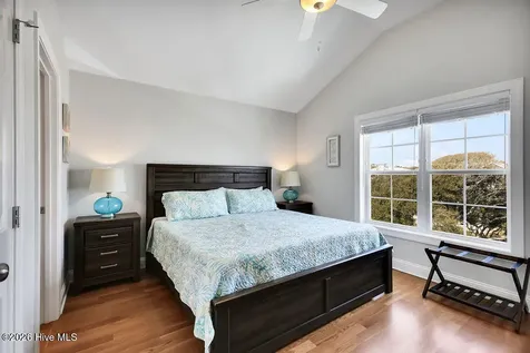 118 W Dolphin Drive Oak Island NC 28465
