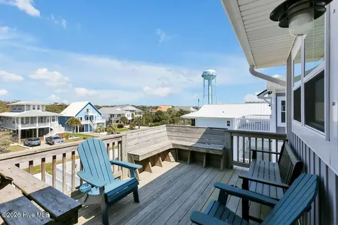118 W Dolphin Drive Oak Island NC 28465