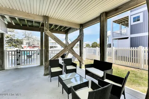 118 W Dolphin Drive Oak Island NC 28465