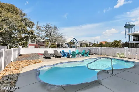 118 W Dolphin Drive Oak Island NC 28465