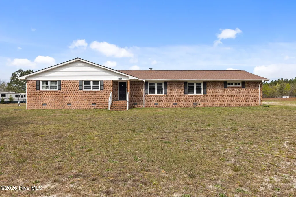 2890 Fulford Mcmillan Road Raeford NC 28376
