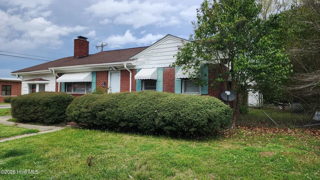 322 W Columbus Street Whiteville NC 28472