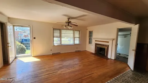322 W Columbus Street Whiteville NC 28472